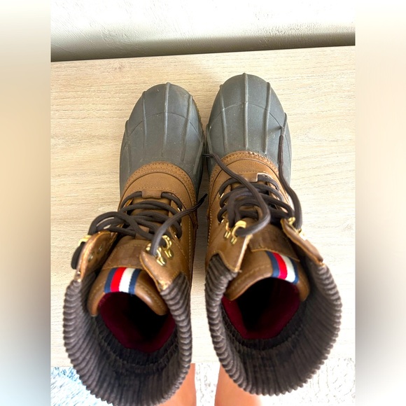 Brown and Navy Tommy Hilfiger Raelen 2 Rain Boots - Picture 4 of 5